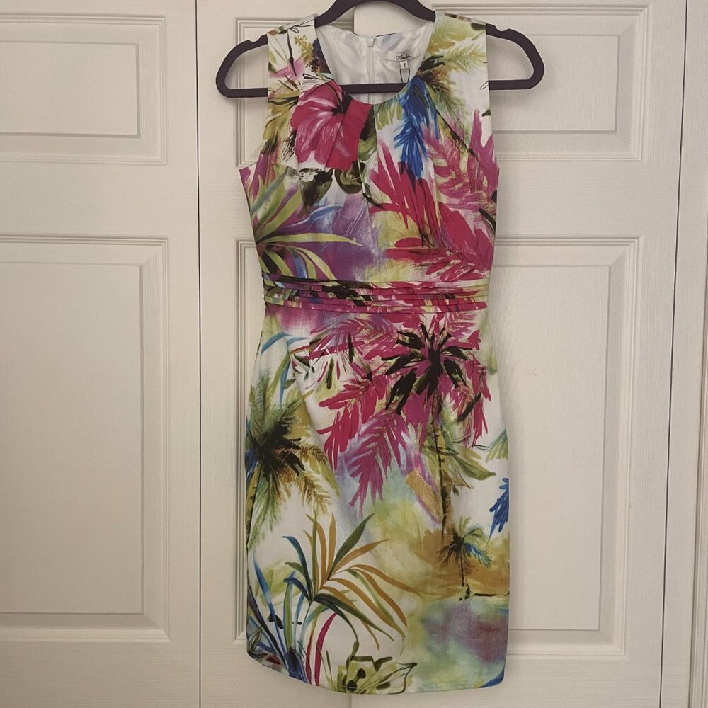 Beautiful summer sheath dress elegant cotton lined